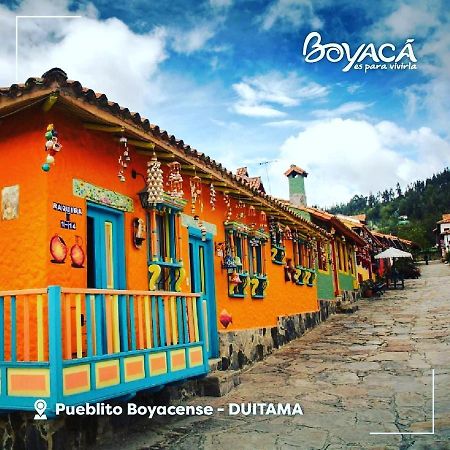Casa Posada Maestro Carlos Aranguren Duitama Bagian luar foto